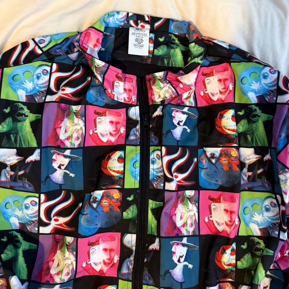 NEW Disney Jacket Adult XL Black Nightmare Before Christmas Windbreaker Parks - Picture 2 of 4